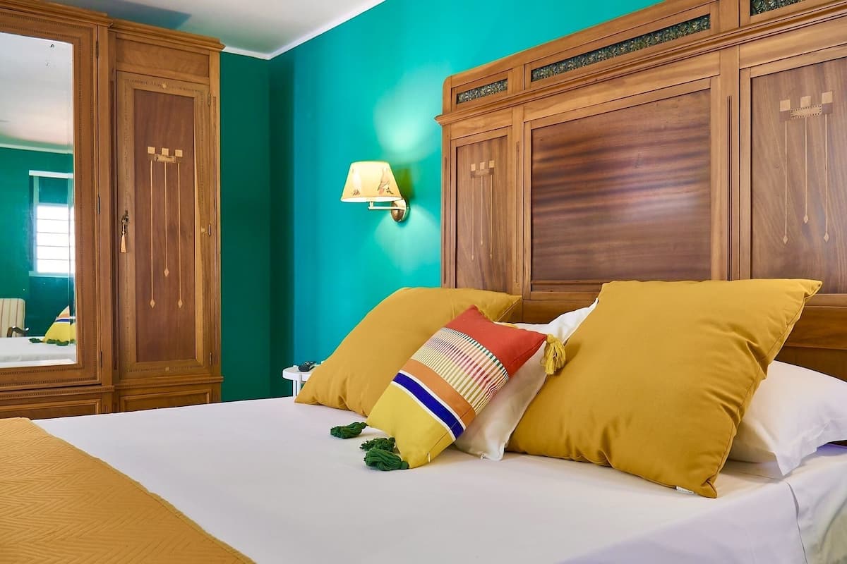 Comfort Room (Villa Piccolo) | Premium bedding, down duvets, pillow-top beds, in-room safe