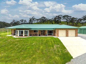 Exterior - Waringa Downs Farm Stay - Close to Mayfield Garden (Oberon)