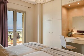 3 bedrooms, in-room safe, iron/ironing board, travel crib