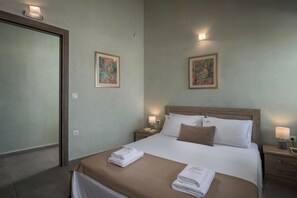 3 chambres, lit parapluie, Wi-Fi, draps fournis