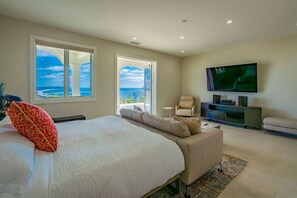 6 bedrooms, desk, iron/ironing board, WiFi - La Jolla Dream Stay: Ocean, Bay, Pool (San Diego)