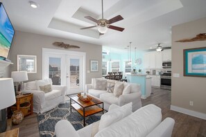 تلفزيون ذكي