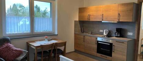 1 chambre, fer et planche Ă repasser, Wi-Fi, draps fournis