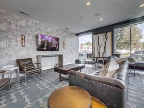 TV, offices - Affordable APT in Salt Lake City! Ideal Location (Salt Lake City)