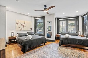 5 bedrooms, desk, iron/ironing board, WiFi