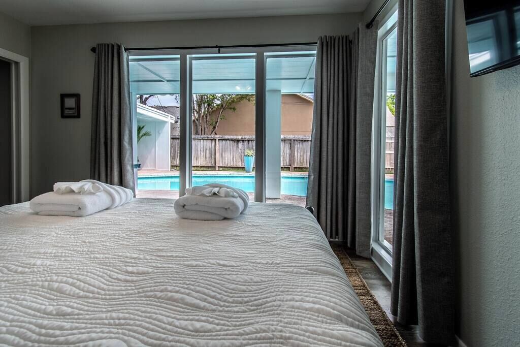 7 室のベッドルーム、デスク、アイロン / アイロン台、WiFi