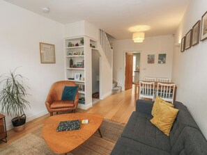 Cottage | Interior - Potters Cottage (Sheffield)