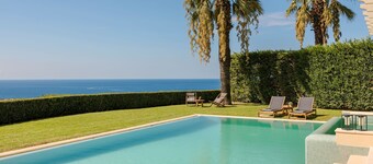 Villa Elina - Sarlata Villas Kefalonia - Luxurious Vacation Rentals