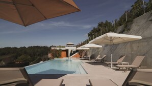 Exterior - Atmos Hotel y Fera Restaurante (Outes)