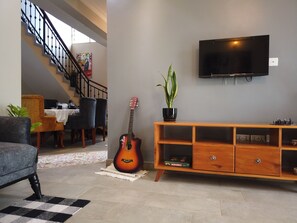 Interior - Self-catering accommodation near Mandela National Stadium
& the Matyrs shrines (Kampala)