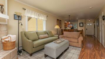 Televisie en een open haard