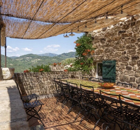 Restauration extérieure