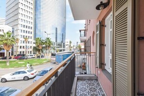 Property grounds - Sea View 3BR in Neve Tsedek by HolyGuest (Tel Aviv-Yafo)