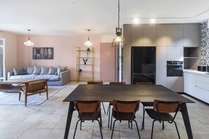 Interior - Sea View 3BR in Neve Tsedek by HolyGuest (Tel Aviv-Yafo)