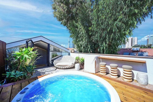 Eucalyptus Villa in Neve Tzedek by HolyGuest