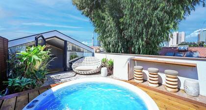 Eucalyptus Villa in Neve Tzedek by HolyGuest