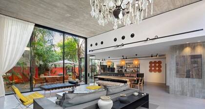 Eucalyptus Villa in Neve Tzedek by HolyGuest