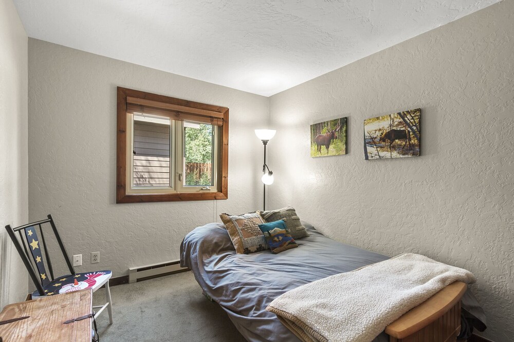 Charming, PetFriendly, 3BR Home in Silverthorne Silverthorne 2024