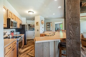 Fridge, microwave, oven, stovetop - Walk to Gondola | Cozy 2BR Condo | Pool, Hot Tubs and Fireplace! (Steamboat Springs)