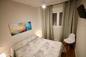 2 bedrooms, WiFi, bed sheets - Apartamento Ático (Motril)