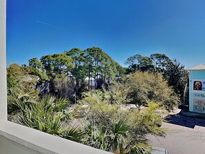 住宿地面