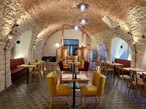 Restaurant - Aparthotel Na Klenici (Mlada Boleslav)