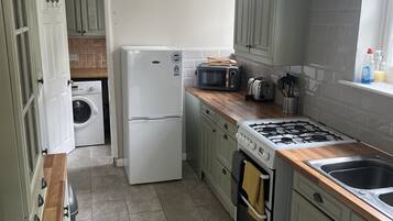 Fridge, microwave, oven, electric kettle