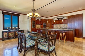 Villa, 3 Bedrooms | Private kitchen