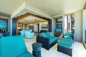 Villa, 3 chambres | Coin séjour