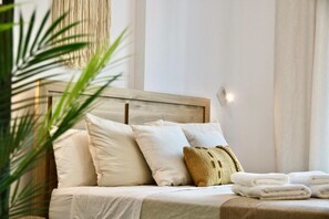 3 bedrooms, WiFi, bed sheets - Apartamento con Terraza (Motril)