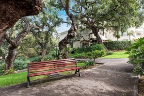 Property grounds - Awesome 3 Br Apart. w/ 4 Terraces, Pool & Parking (Marbella)