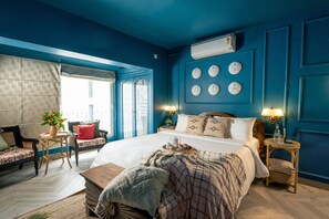 5 habitaciones, tabla de planchar con plancha, wifi y ropa de cama 