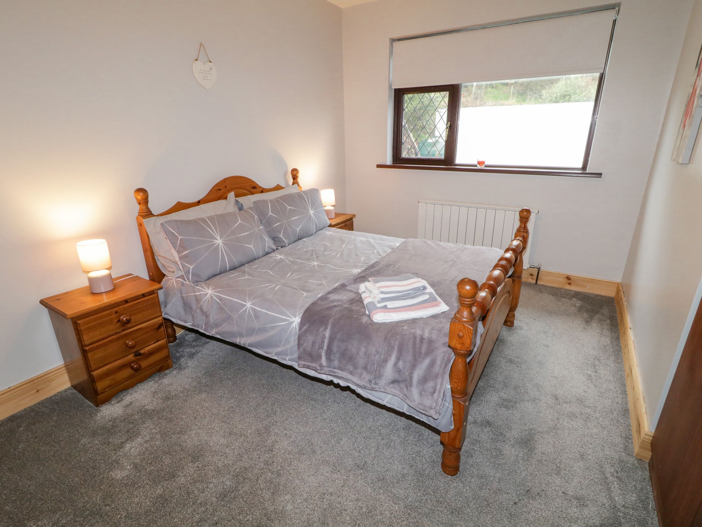 4 bedrooms, individually decorated, individually furnished, free WiFi