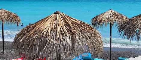 Chaises longues