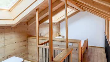 2 bedrooms, in-room safe, iron/ironing board, travel crib