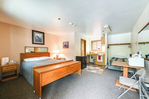 Apartment (0 Bedroom) | Interior - Kenai River Access & Mtn Views! Angler's Base Camp (Cooper Landing)