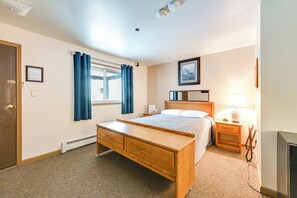 Apartment (0 Bedroom) | Interior - Kenai River Access & Mtn Views! Angler's Base Camp (Cooper Landing)