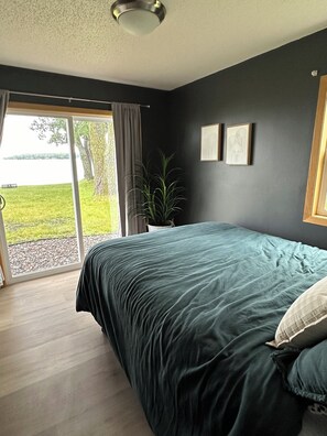 4 quartos, berço de viagem, Wi-Fi de cortesia, roupa de cama