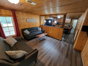 Smart TV - Welcome to your slice of heaven in the heart of wildlife wonderland (Higden)