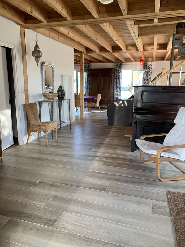 Interior - la Quiétude au Bord de mer Dans une Maison Chaleureuse et Lumineuse (penestin)