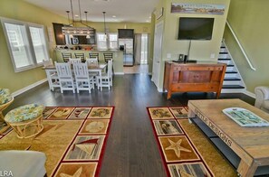 Living area - Experience 'Settle In' – Coastal Views & Comfort (Surf City)