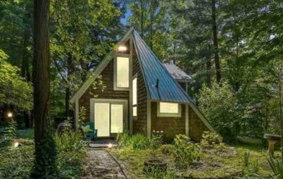 Idyllic A-Frame in Michigan's Harbor Wine Country- Pet friendly!