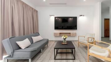 Villa | Living area | TV