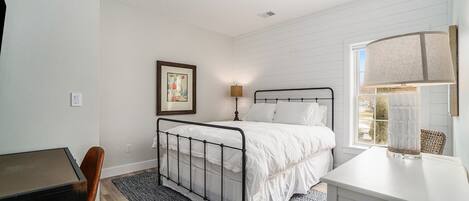 1 chambre, bureau, Wi-Fi gratuit, draps fournis