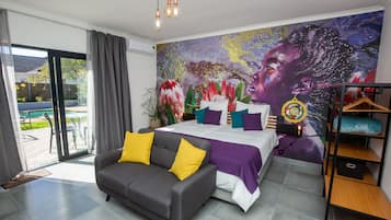 Grand Room 1 = iLanga = Double room with king-size bed or 2 single beds | 1 bedroom, individually decorated, individually furnished