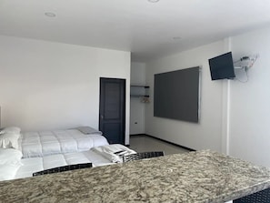 1 chambre, Wi-Fi gratuit, draps fournis