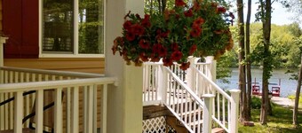 Pvt Lake...Fish, Swim and Kayak (surrounded by nature)