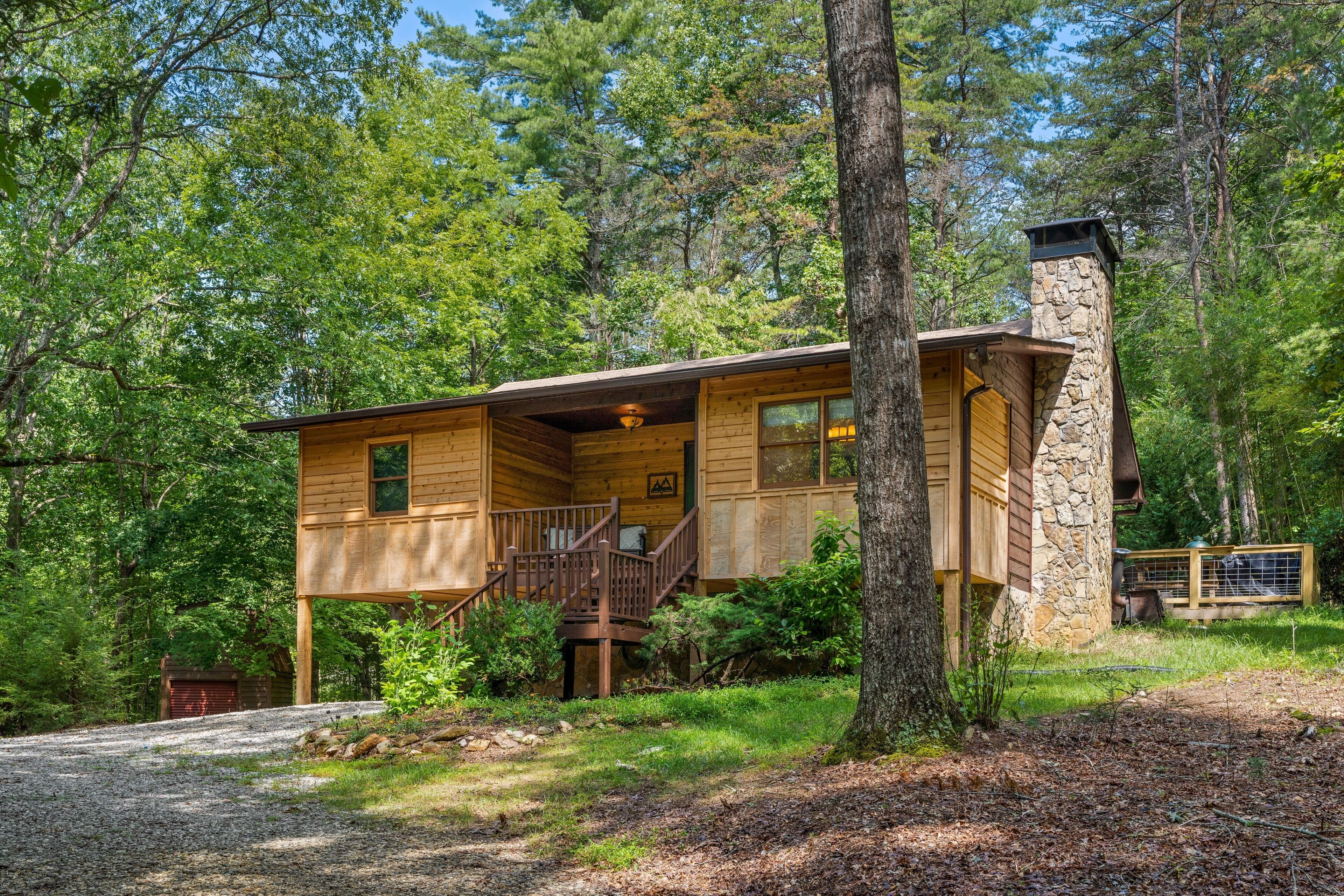 المنشأة من الخارج