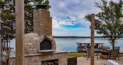 Luxury on the Lake at Legends Retreat