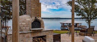 Luxury on the Lake at Legends Retreat